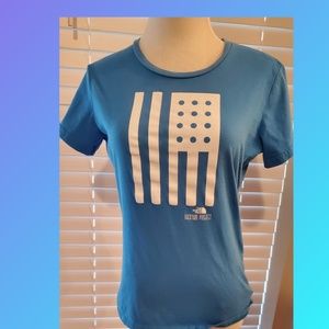 The North face Blue tee sz M